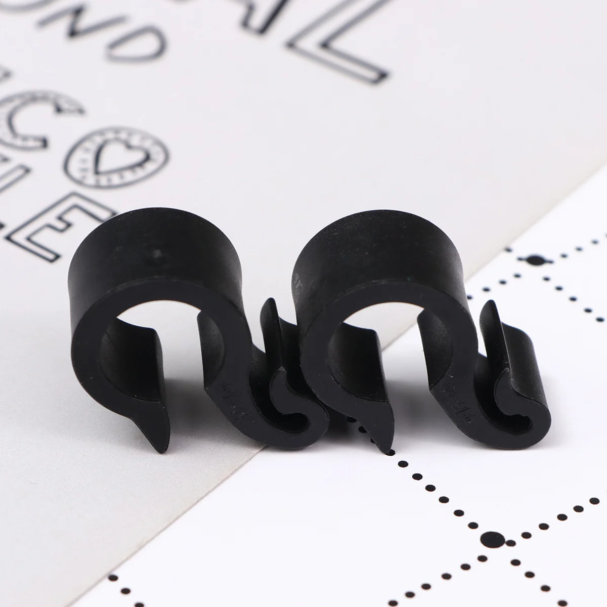 

50pcs Pipe Clamp Clip 16Mm Black Durable Water Buckle For Irrigation System Garden Hose Fastener Drip Tube Tool