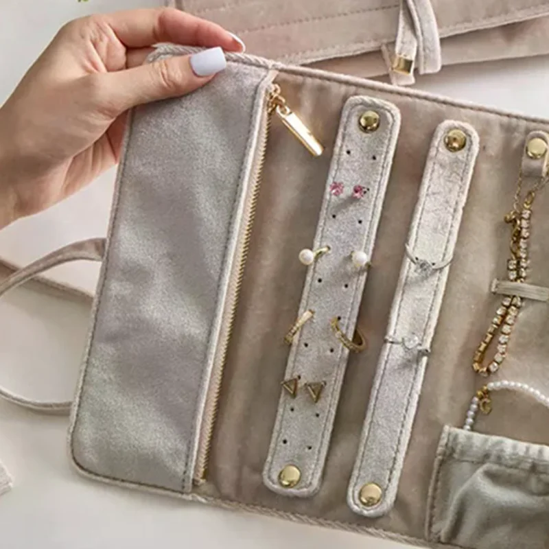 

1 шт. бархатный мешочек для украшений темно-зеленого цвета, компактный мешочек для хранения серег и ювелирных изделий, для домашнего хранения и демонстрации, подарочный.