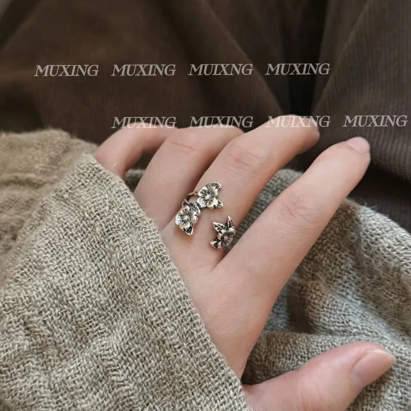 New Chinese Ethnic Vintage Distressed Floral Open Adjustable Ring for Women Elegant Unique Handcrafted Bohemian Versatile Gift