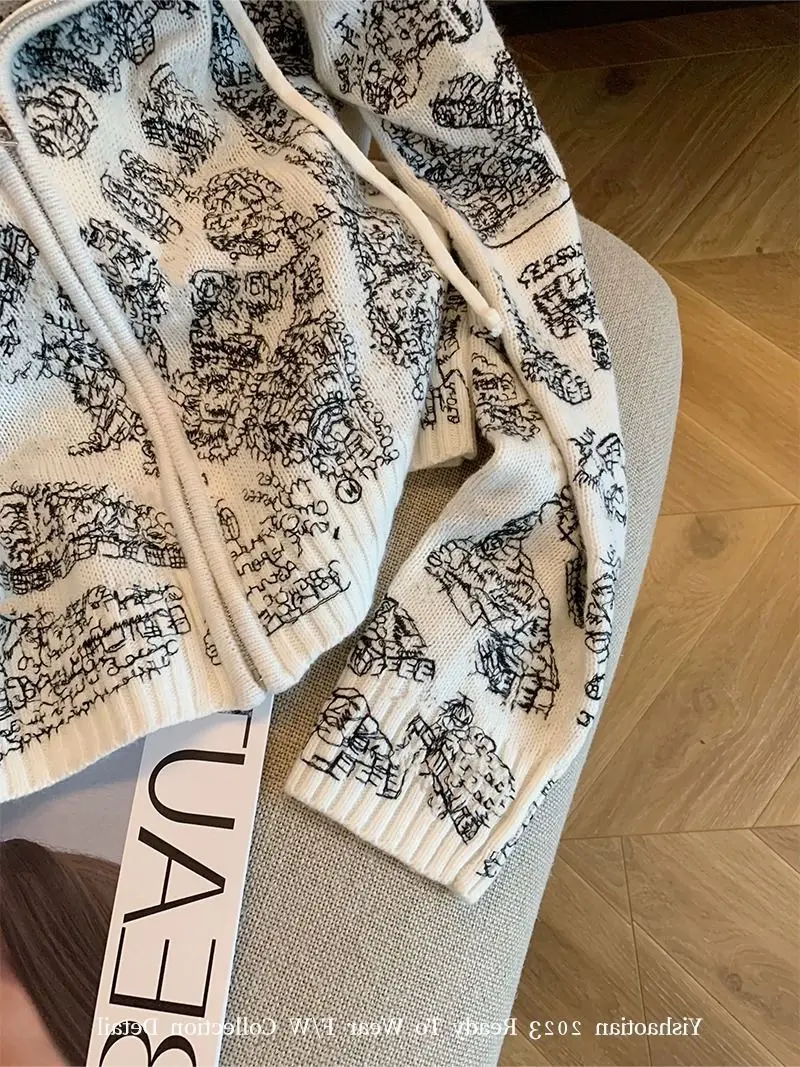 Embroidered patterned hooded knitted cardigan for women's autumn casual sweater coat