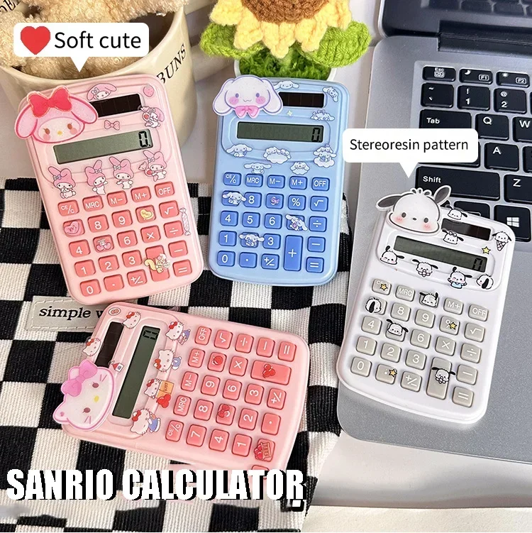 Calcolatrice Tascabile Hello Kitty, Alimentata a Energia Solare, Piccola Calcolatrice Elettronica Portatile a Tema Cartone Animato per Studio, Ufficio e Uso Quotidiano