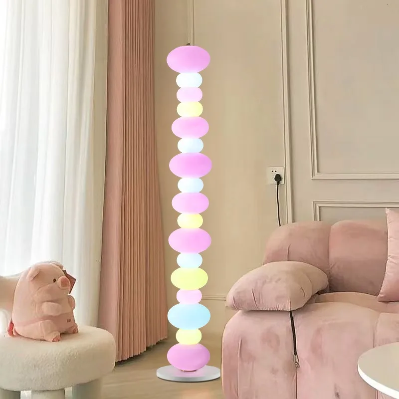 Lámparas de pie de caramelo de arcoíris, tomates creativos para dormitorio en palos, decoración de macarrón, accesorios de luces verticales laterales para sofá y sala de estar