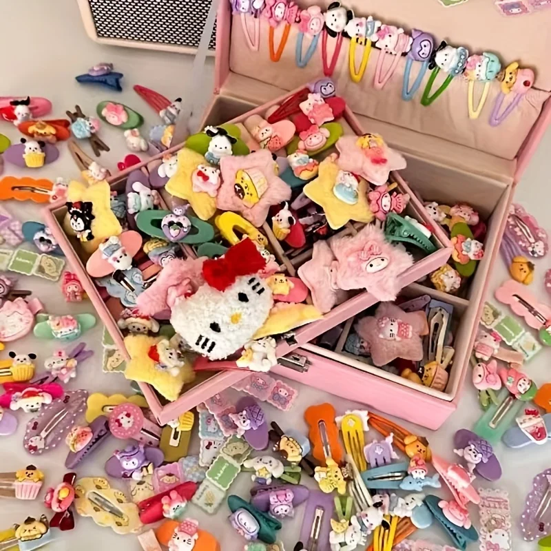 10 Uds. Pinzas para el cabello aleatorias Sanrio Hello Kitty Cinnamoroll My Melody Kuromi, flequillo para niña, pelo triturado con bonitas pinzas para el cabello en Sid