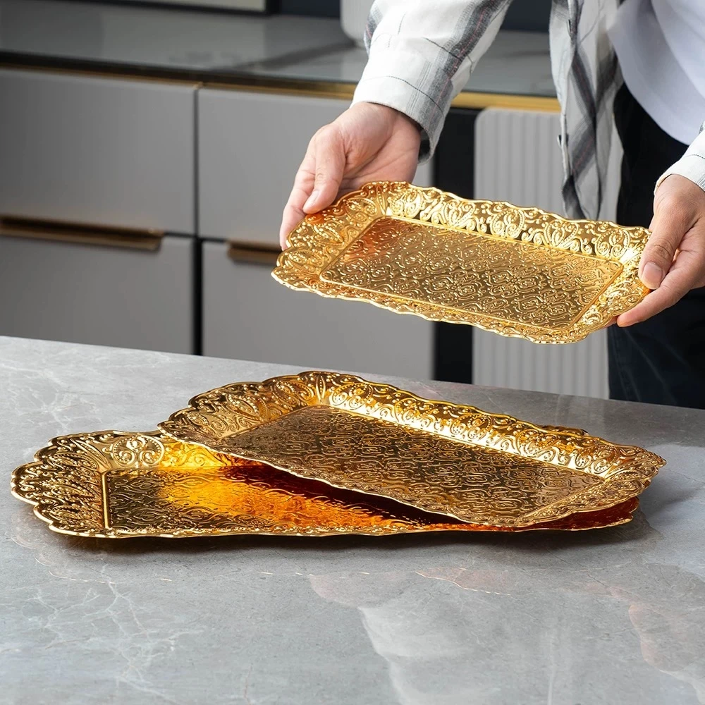 

Rectangle-Carved Design Metal Cake Tray With Exquisite Plate Engraving Flower Golden Food Fruit Tray For Home Wedding Decoration