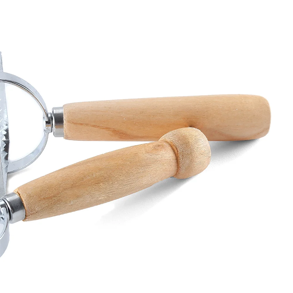 

Square Lace Biscuit Mold Embossed Stainless Steel Cutter Large Size Wooden Handle Cake Dumpling Wrapper Tool Biscuit Cutters