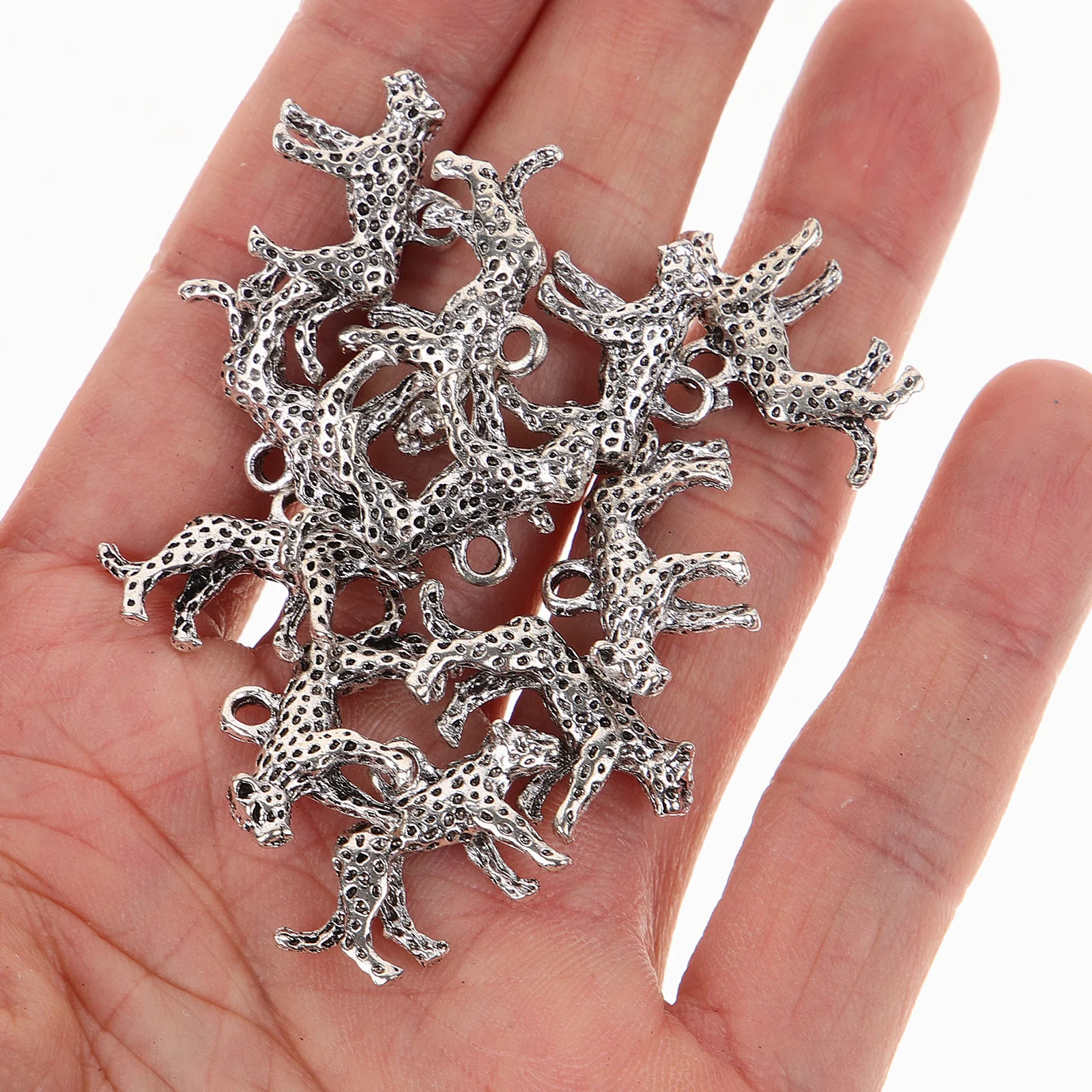 10Pcs 3D Leopard Pendants DIY Necklace Charms Metal Jewelry Decors Fun Party Accessories Charms for Necklaces Necklace Pendants