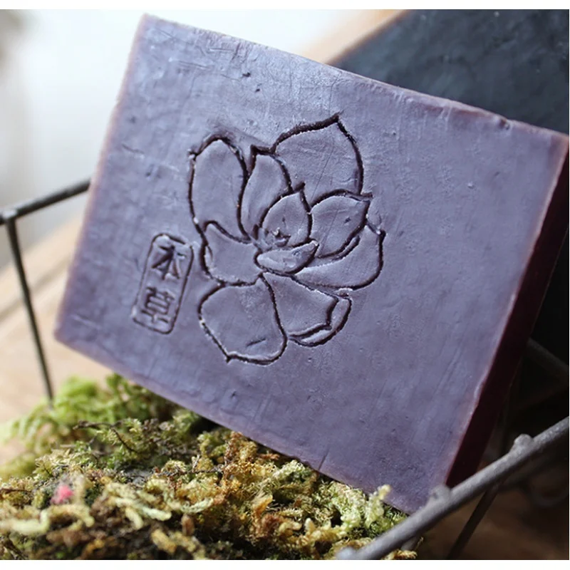 Purple Grass Handmade Soap Low Temperature Cold Soap Cleansing Soap Bath Soap Bath Soap Soap with Hand Gift Plant Essential Oil