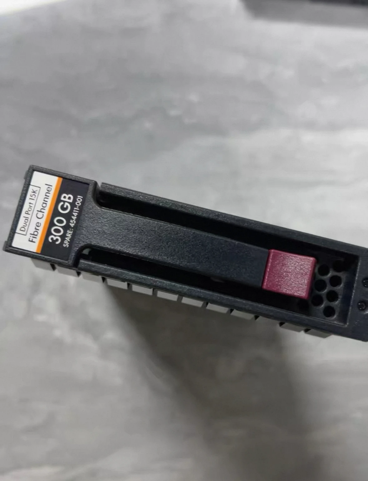 

Для 454411-001 AG690A AG690B 300G 15K 3.5 FC EVA4400 EVA6400 жесткий диск