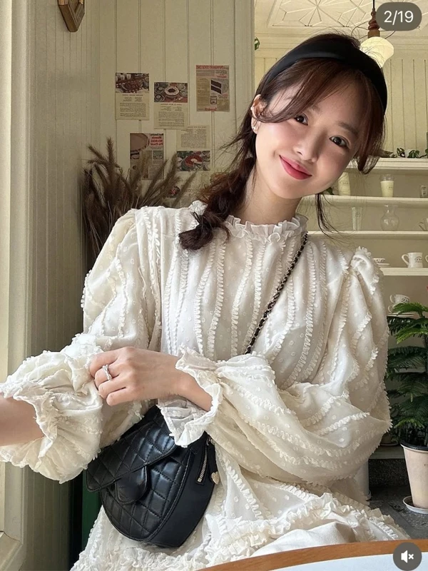 

Новинка! Весенняя женская блузка в стиле ретро с цветочным принтом, свободного кроя, молодежная, с рукавами-фонариками, шикарный корейский стиль, длинный рукав, хлопковое платье.