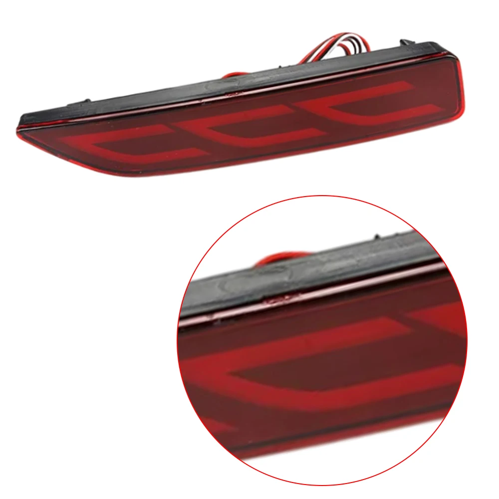 مصابيح LED فائقة السطوع LED المصد الخلفي عاكس الضوء ABS مناسب لهوندا BRV 2015-2016 معزز للسلامة