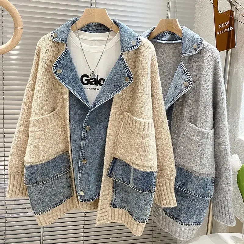 

Women's autumn and winter Korean version retro personalized splicing denim jacket lazy wind knitted sweater