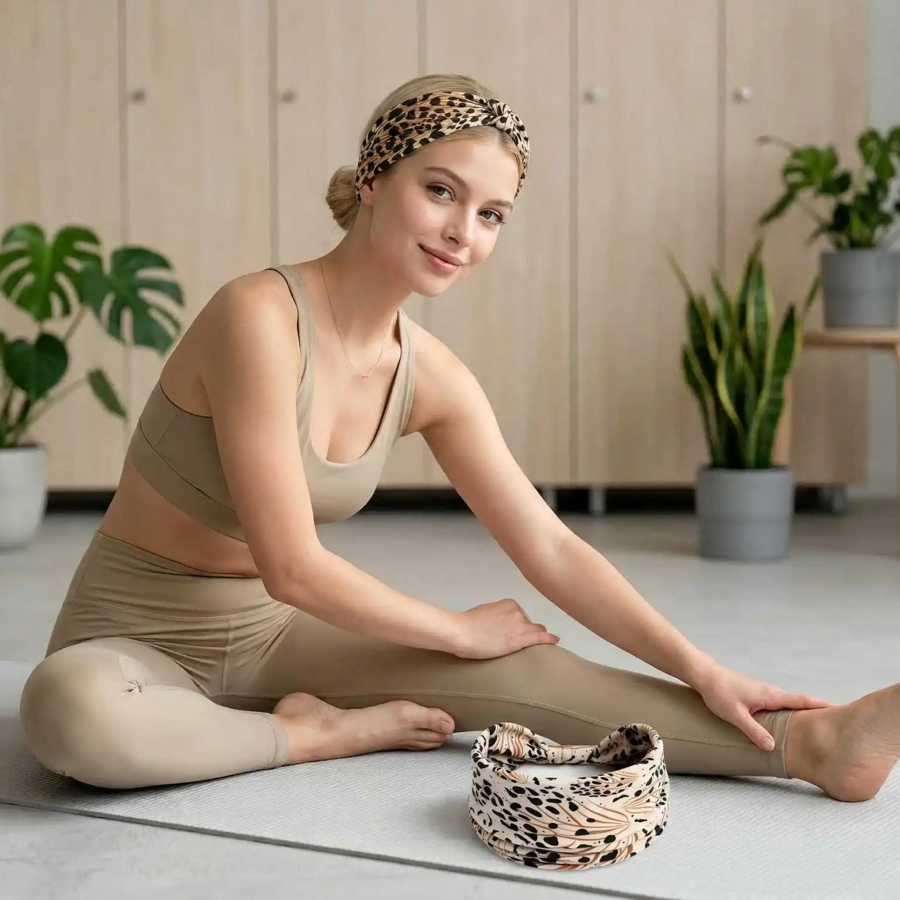 European and American Style Leopard Print Headband Wide-Brimmed, Non-Slip Sports Headband Yoga Fitness Sweatband