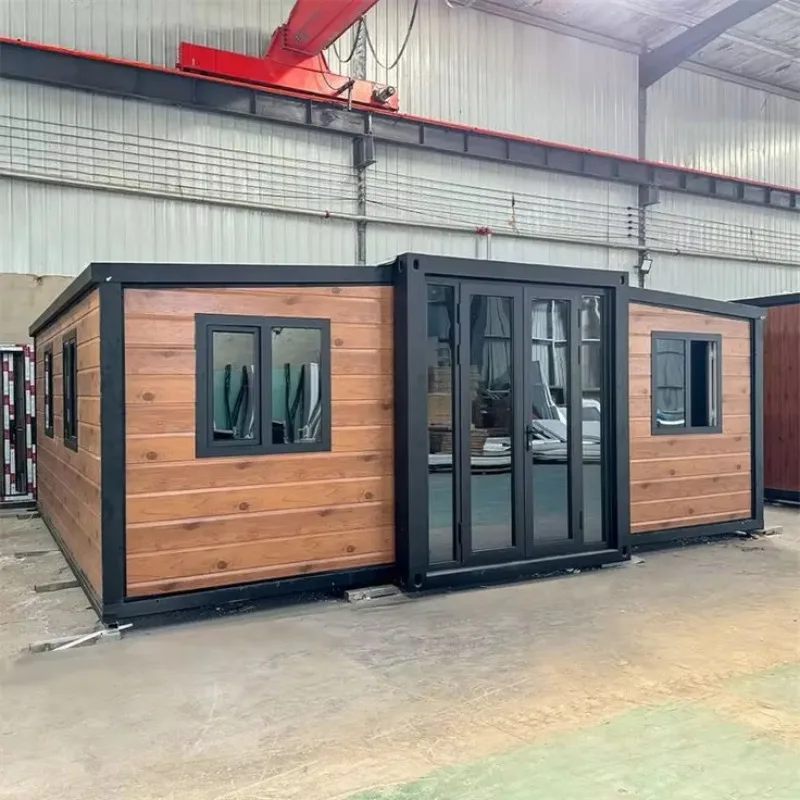 Luxury 20/40ft Expandable Prefab Container House Foldable Modular Home Solar Ready Turnkey Solution for Resort Vacation Rental