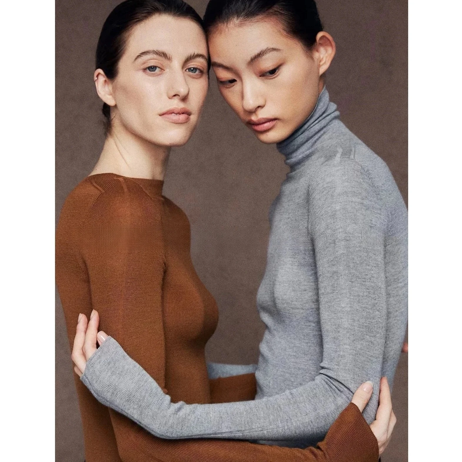 Capa base de desplazamiento premium, top sin costuras de lana italiana Super160 de 18G, térmico cálido de cuello alto, ropa de invierno lavable de lujo