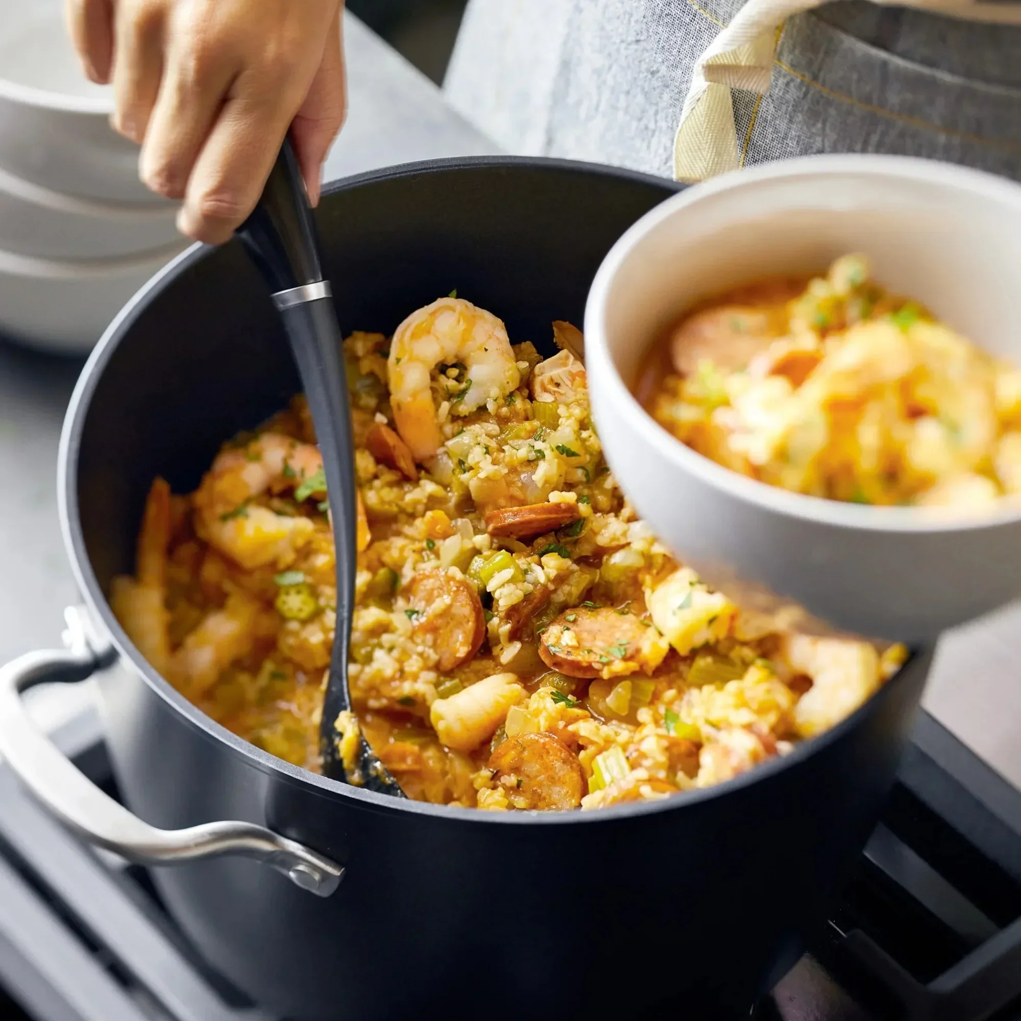 وعاء متين غير لاصق مع غطاء، جاهز للحث 8 كيو تي - للطهي اليومي والوجبات الكبيرة