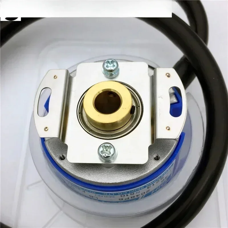 

BRAND NEW ORIGINAL Rotary Encoder Resolver OIH 48-2048P6-L6-5V TS5213N510