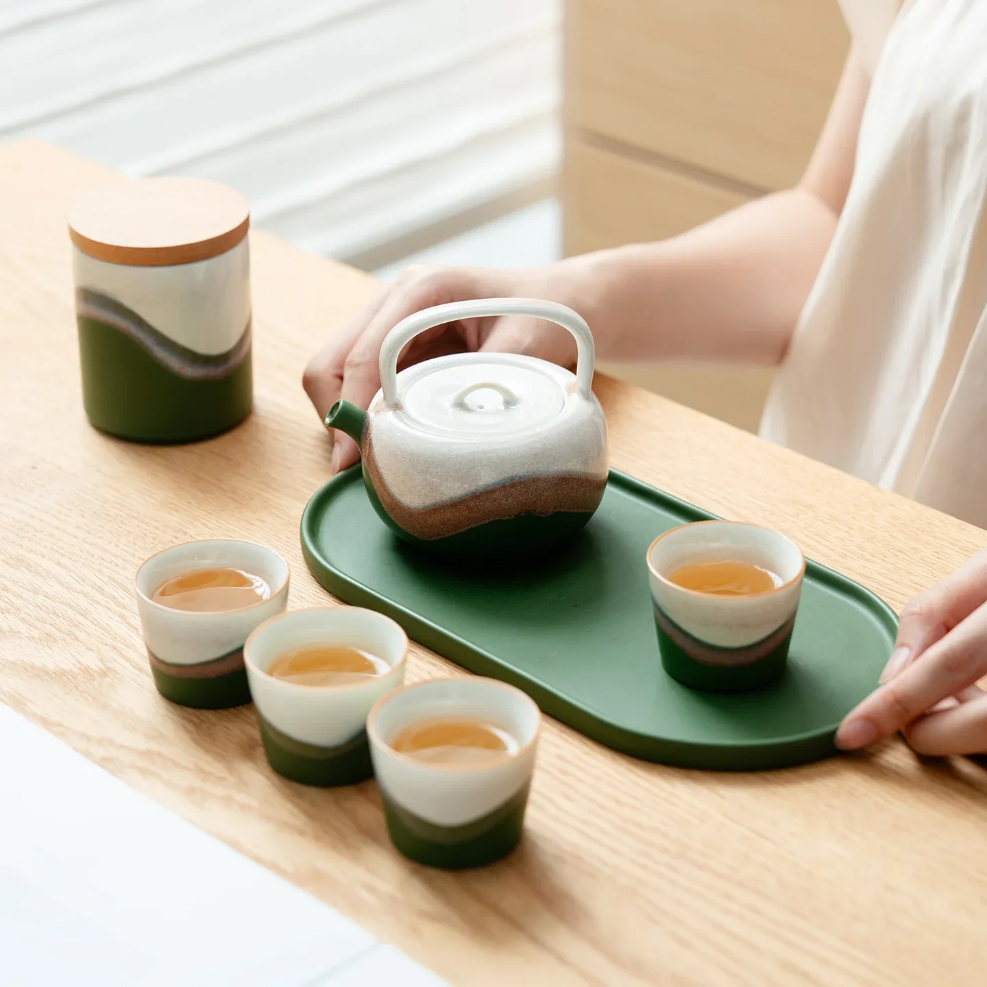 Traditional Chinese Color Green Teapot Tea Set Gift Box One Pot Four Cups Chinese Style Gift for Elders Tea Sets Complete Set