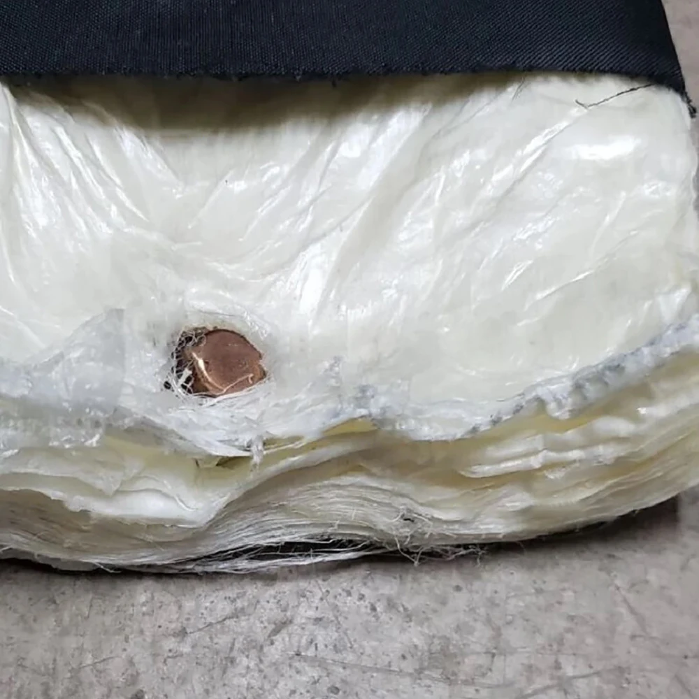 3A グレード PE 民間安全個人保護ソフトアーマーベスト、戦術的な防弾プレートが並んでいます。