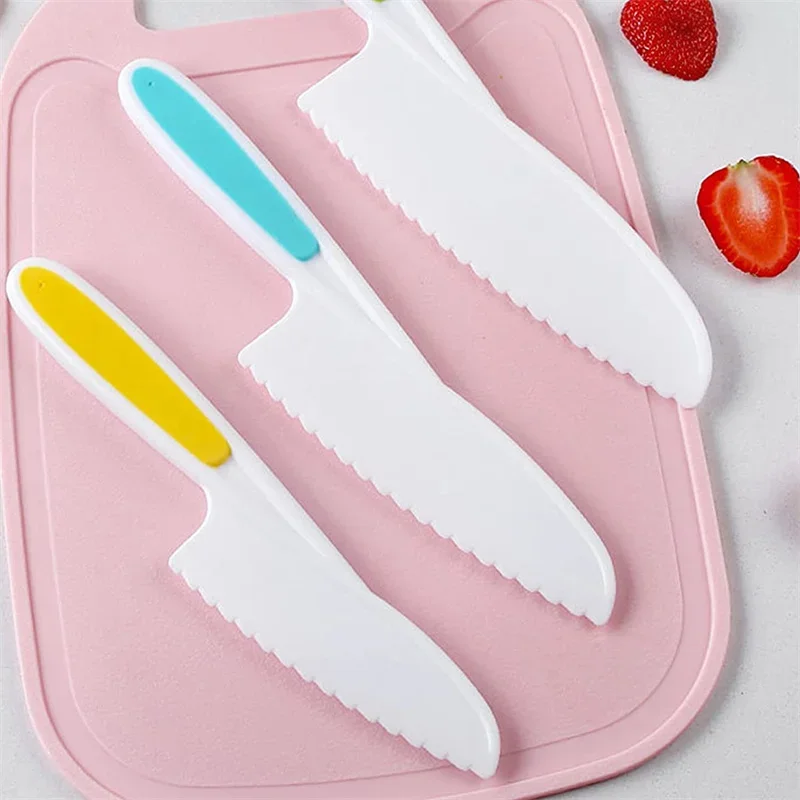 3pcs Nylon Kitchen Baking Knife Set Children\'s Cooking Knives Serrated Edges Kids\' Knives Kid Plastic Knife for Kitchen Children