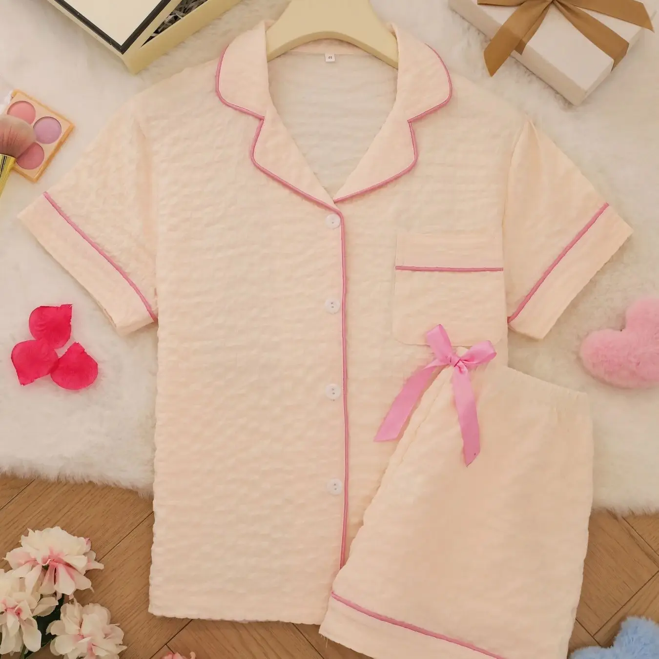

Sweet solid color lapel cardigan sleepwear cream apricot women's elastic waistband lace up shorts home two-piece set