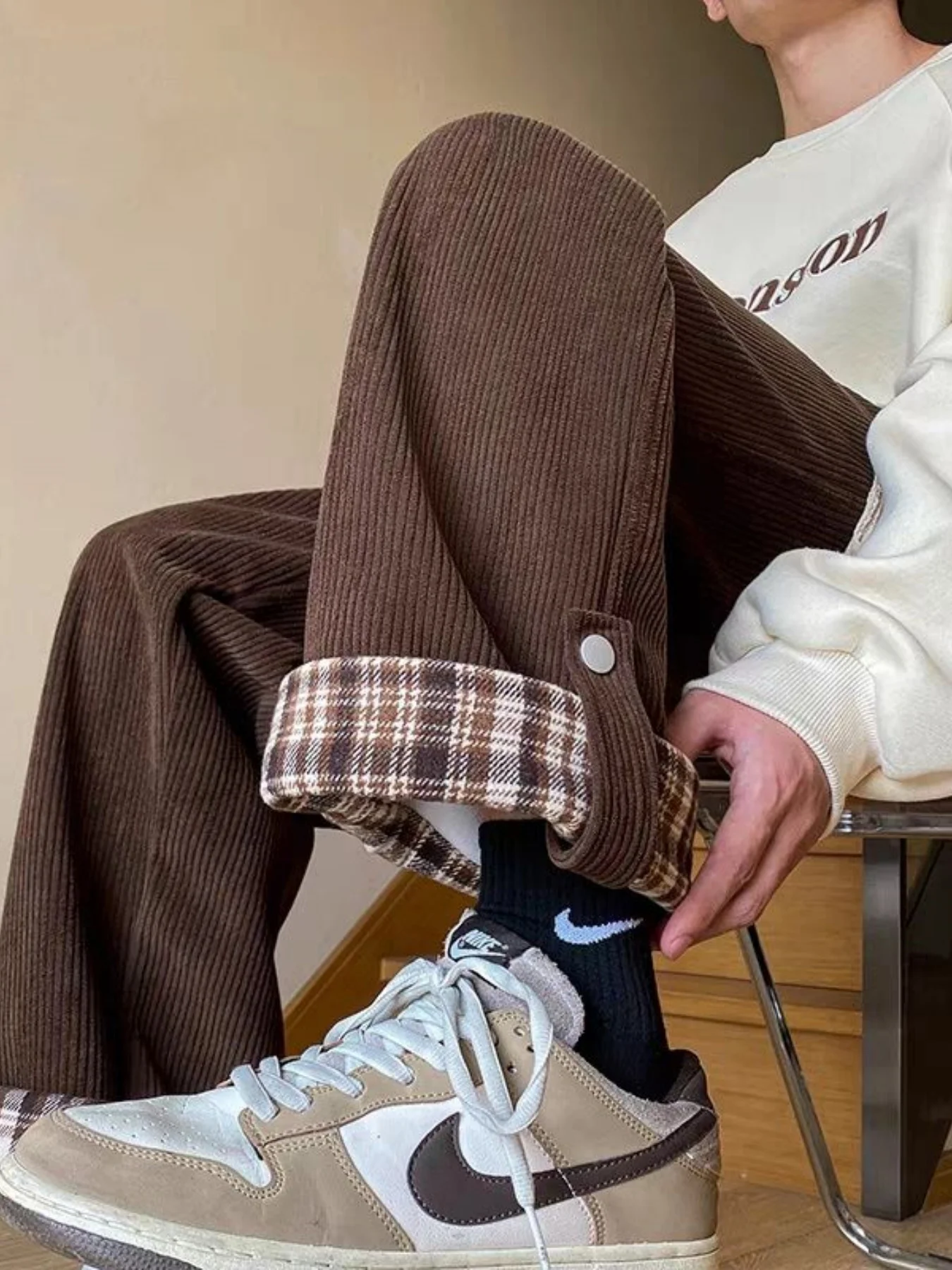 韓国スタイルのトレンディな春と秋の新しいシンプルなチェック柄カフ付きワイドレッグパンツ、女性用、春と秋の学生用ルーズカジュアル多用途怠惰なストレートレッグパンツ