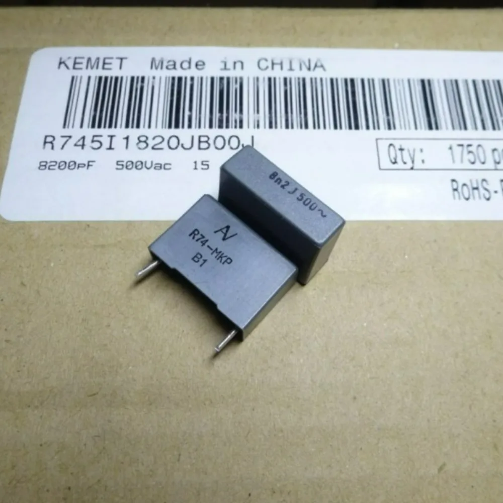 20 PZ AV R74 0.0082uf/500VAC 8.2nf 8200pf 822 Nuovo condensatore a film da 15 mm