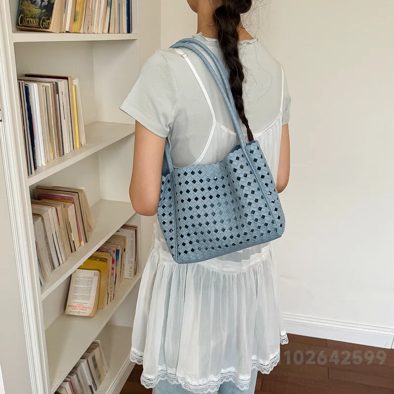 2026 New Women's Handbag Fashion High Quality Hollow Shoulder Bag 2-piece Set Solid Color Large Capacity Women's Shopping Bag