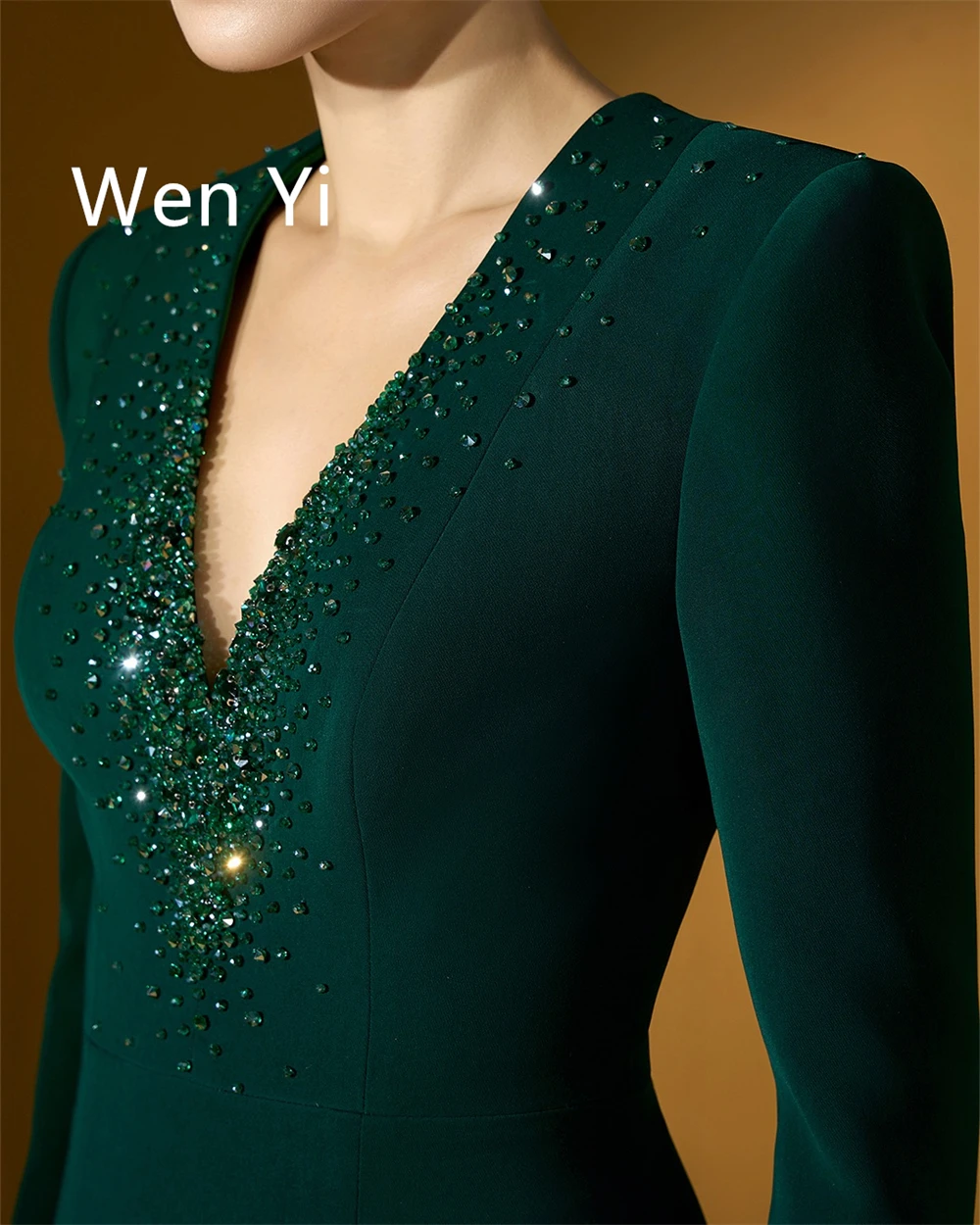 

Customized Mermaid Simple Green Jersey Evening Dresses Fashion V-Neck Long Sleeves Celebrity Gowns Soft Special Occasion Gowns