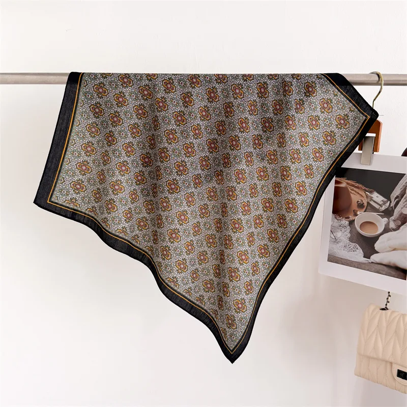 Luxury Retro Square Scarf Women Bandanas Printed Hijab Elegant Scarves Neckerchief Fashion Beach Shawl Wraps