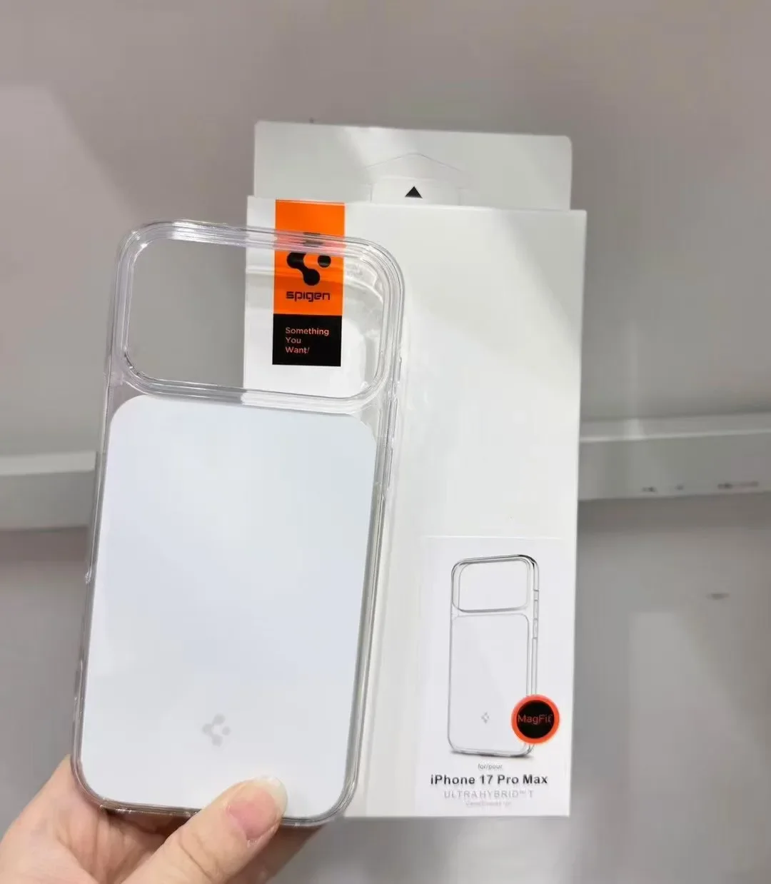 Etui Spigen do iPhone'a 17 Pro Max, pełne etui ochronne odporne na uderzenia, przezroczysta obudowa — zdjęcie produktu 4