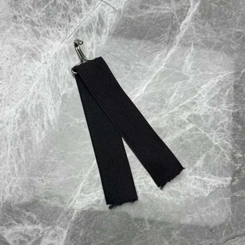 1/5Pcs Universal Electric Tricycle Canopy Hook Elastic Lightweight Rain Curtain Hook Sliding Metal Windproof Canopy Hook view 2
