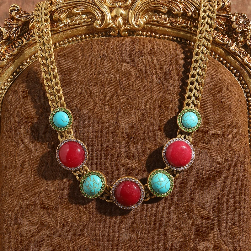 

Vintage Round Rose Red Agate Choker Necklace Turquoise Jewelry Rhinestone Antique Gold Color Link Chain Bohemian Accessories
