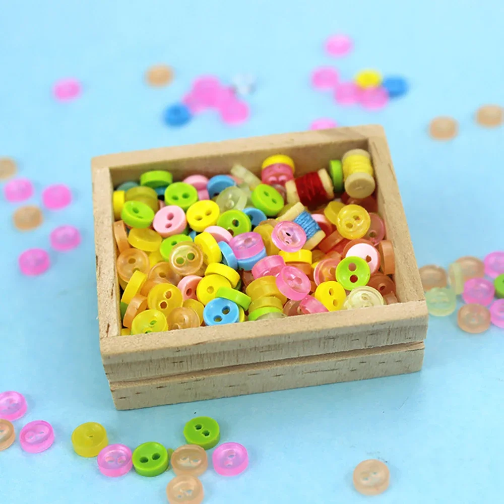 10Pcs 1/12 Dollhouse Miniature Accessories Mini Resin Button Simulation Tailor Tools Model for Doll House Room Decoration