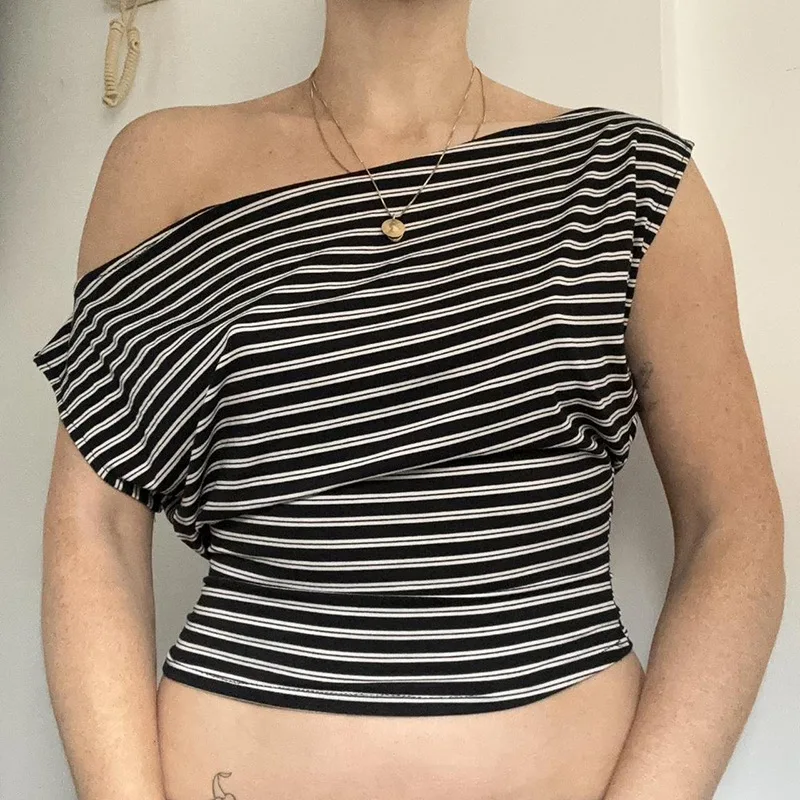 

2025 Double Shoulder Stripe Contrast Short Sleeve Shirt Shrink Waist to Look Thin Basic Versatile Top