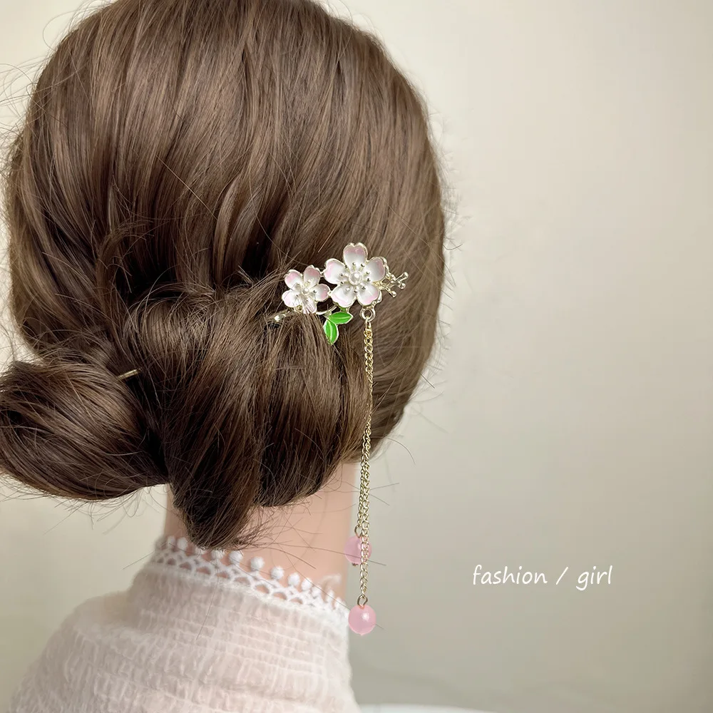

Modern Tassel Hair Pin Peach Blossom Design Premium Vintage Hair Stick for Women Hanfu Updo Daily Silver