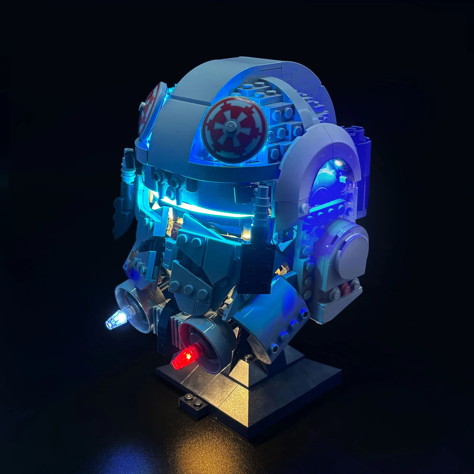 ชุดไฟ LED ใช้งานร่วมกับ Lego 75429 at-at Driver Helmet Building Blocks (ไม่รวมอิฐรุ่น)