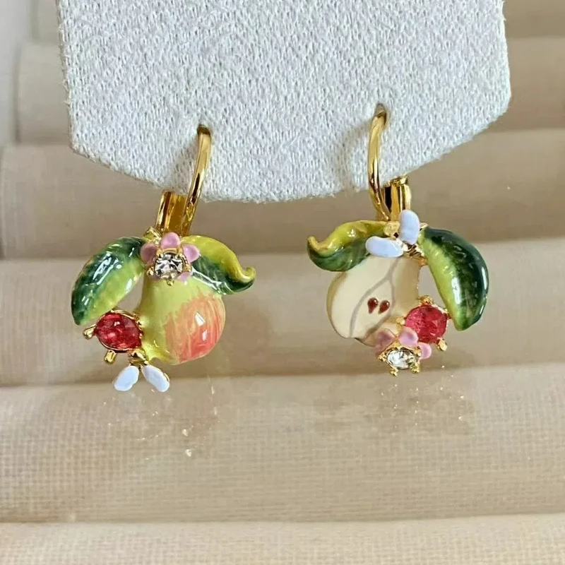 

Cute Niche Unique Fruit Story Series Asymmetrical Pear Stud Ear Hanging Earrings Finger Rings Neck Decoration Necklace Craft Set