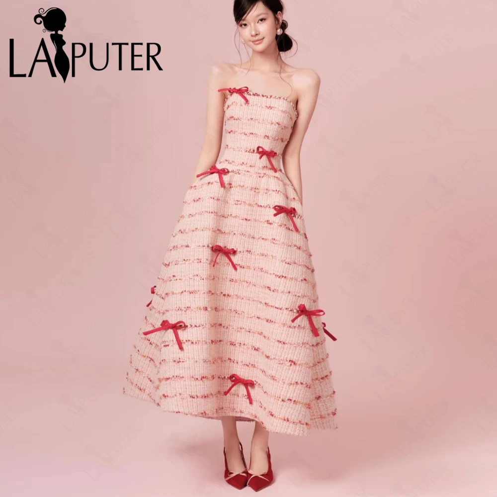 ชุดเดรสงานพรอมทรงเอไลน์สีชมพูทวีด ความยาวระดับชา ประดับโบว์เล็กๆ สายเดี่ยว ลายตาราง ชุดเดรสปาร์ตี้เปิดไหล่ ทรงพองฟู น่ารักสำหรับสาวๆ ชุดราตรี