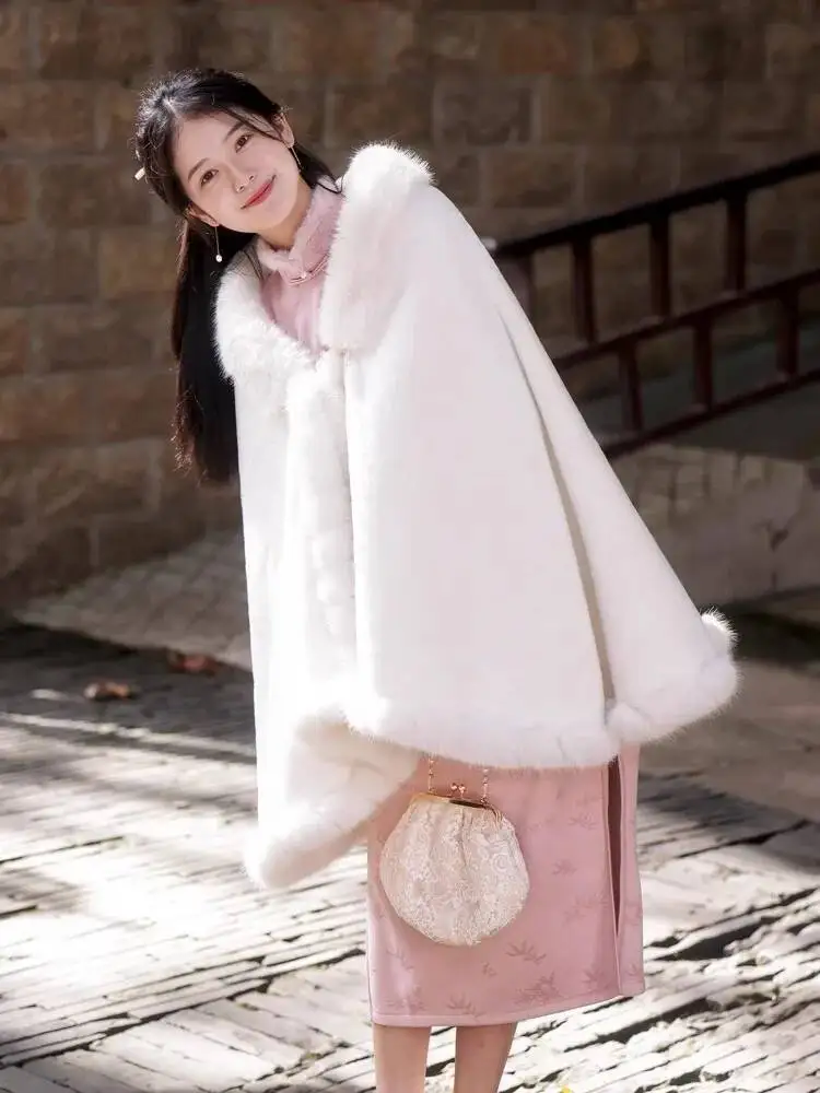 

Элегантная накидка принцессы с полной отделкой ручной работы из искусственного меха, верхняя одежда, женская зимняя удобная плюшевая накидка, свадебная шаль, утолщенное пальто