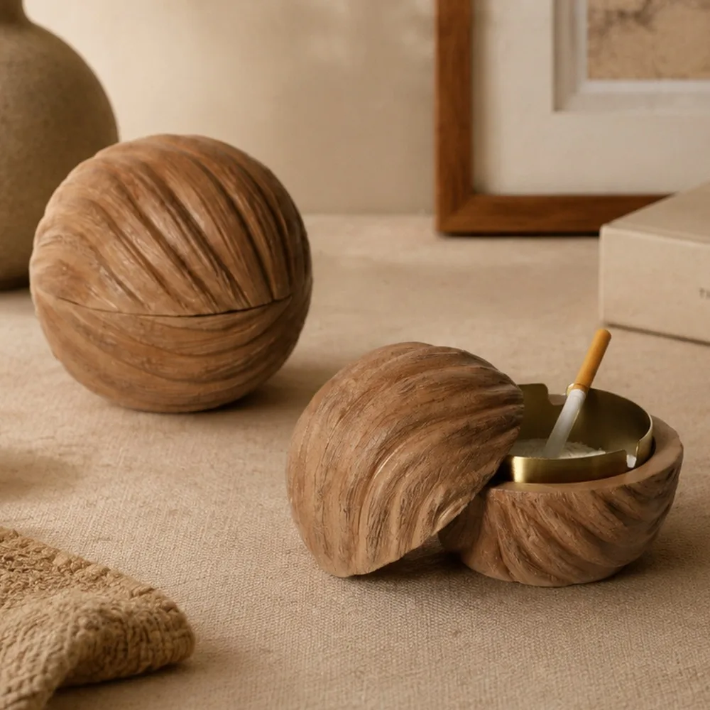 Nordic Creative Personality Shell-shaped Cement Ashtray with Cover To Prevent Flying Dust Odor Living Room Desktop Ornaments