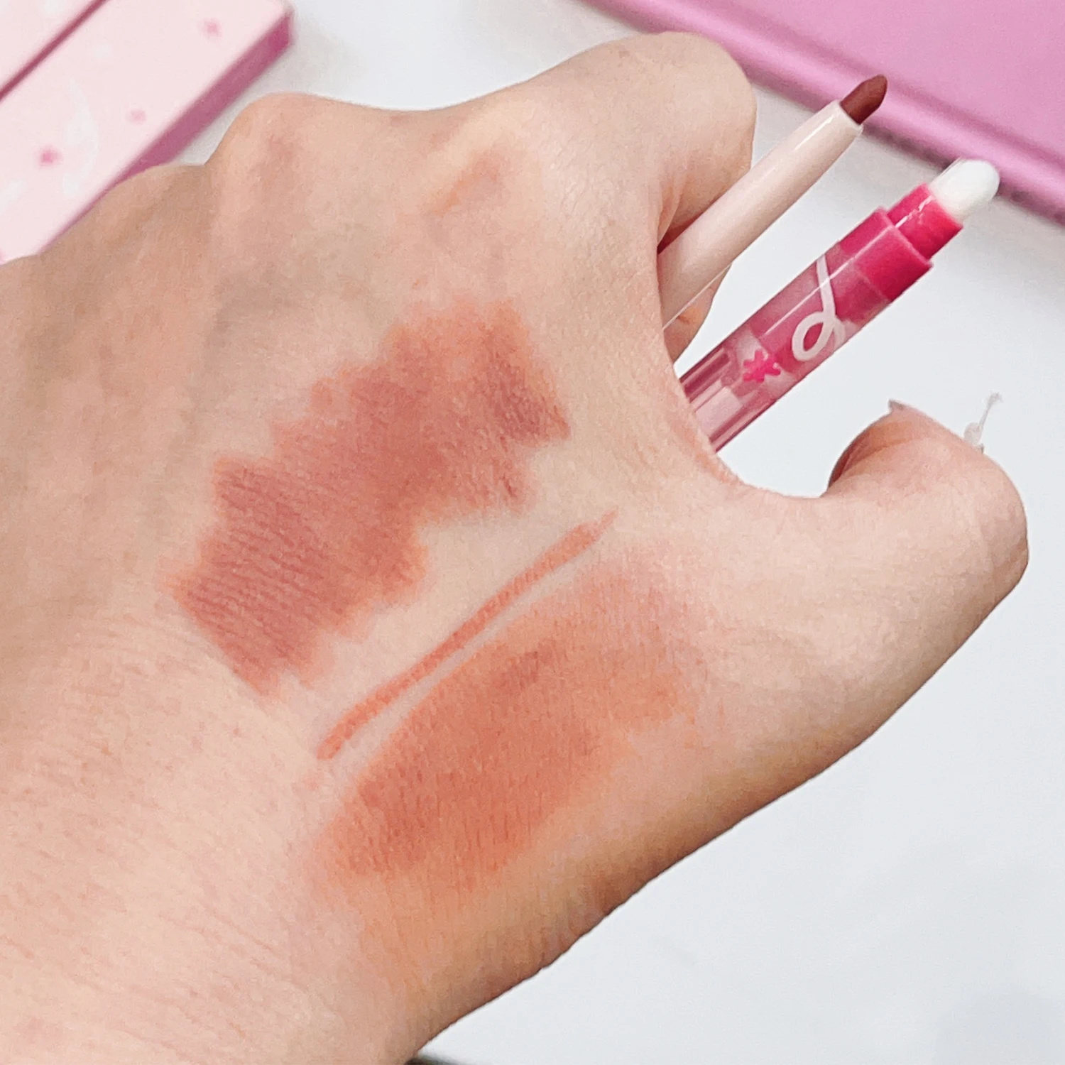 Naakt Rode Lip Liner Potlood Waterdicht Blijvende Contouren 3D Lippen Lippenstift Glad Hydraterende non-stick Cups Lipliner Make-Up Pen