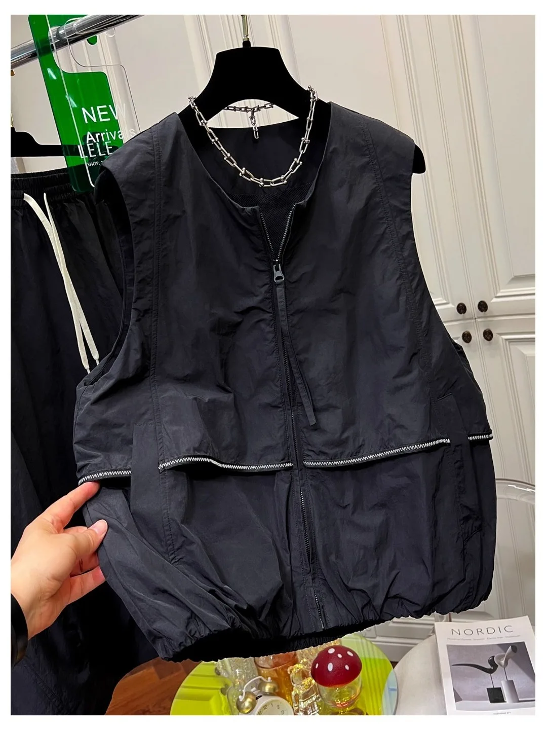 

Casual Bla Vest Women's Svel Workwear Jaet ort Outerwear Autumn 2025 Design Sensation Commute Sle round Ne Zi...