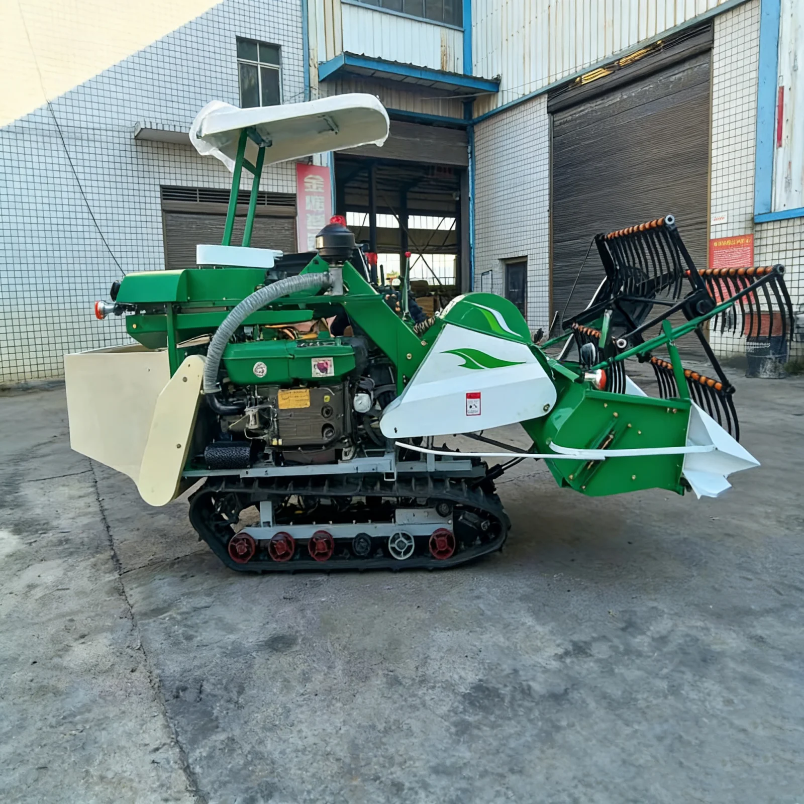 Cheap and Durable Multi - Functional Harvesters Manufactured in China All - in - One Machine for Rice Maize and Corn Harvesting