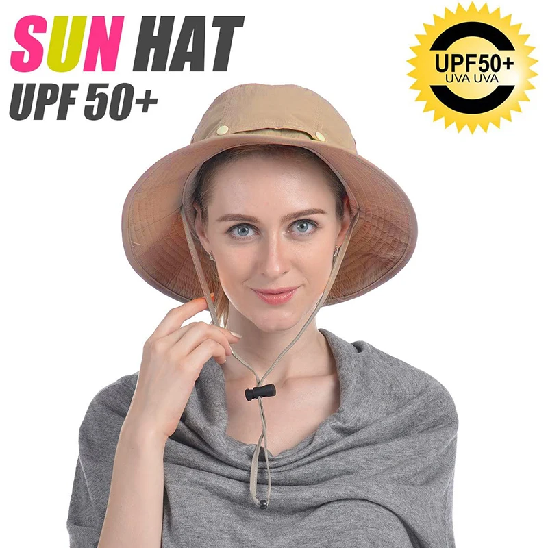 Safari hat with concealed mosquito net