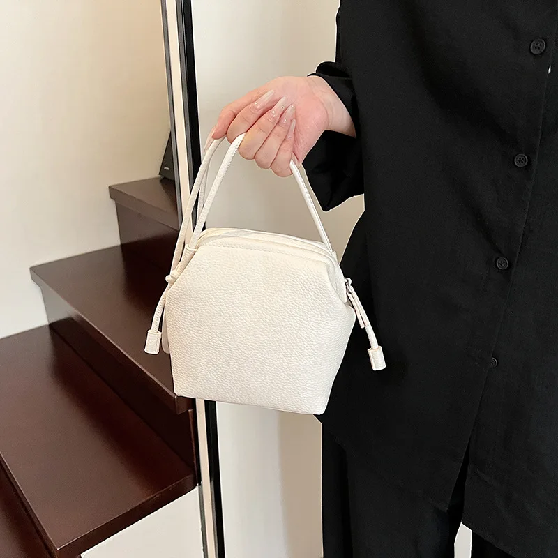 حقيبة كروس واسعة لعام 2025، محفظة كتف عصرية للنساء، حقيبة كتف للهاتف، حقيبة مربعة بسيطة، حقيبة أنيقة ليلاً ونهارًا #1