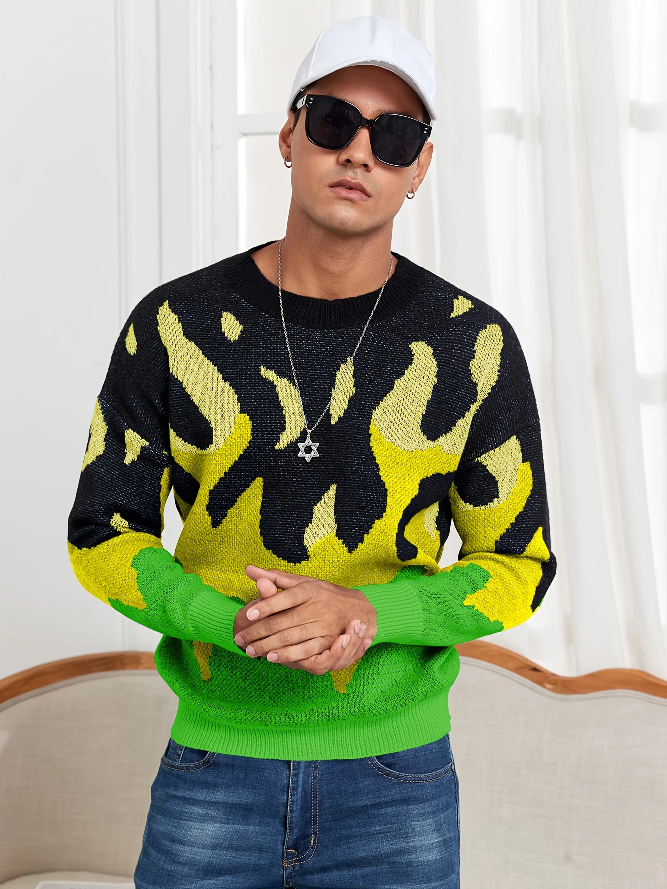 

Men's oversized Y2K aesthetic flame pattern casual sweater loose knit pullover long sleeve round neck sweater