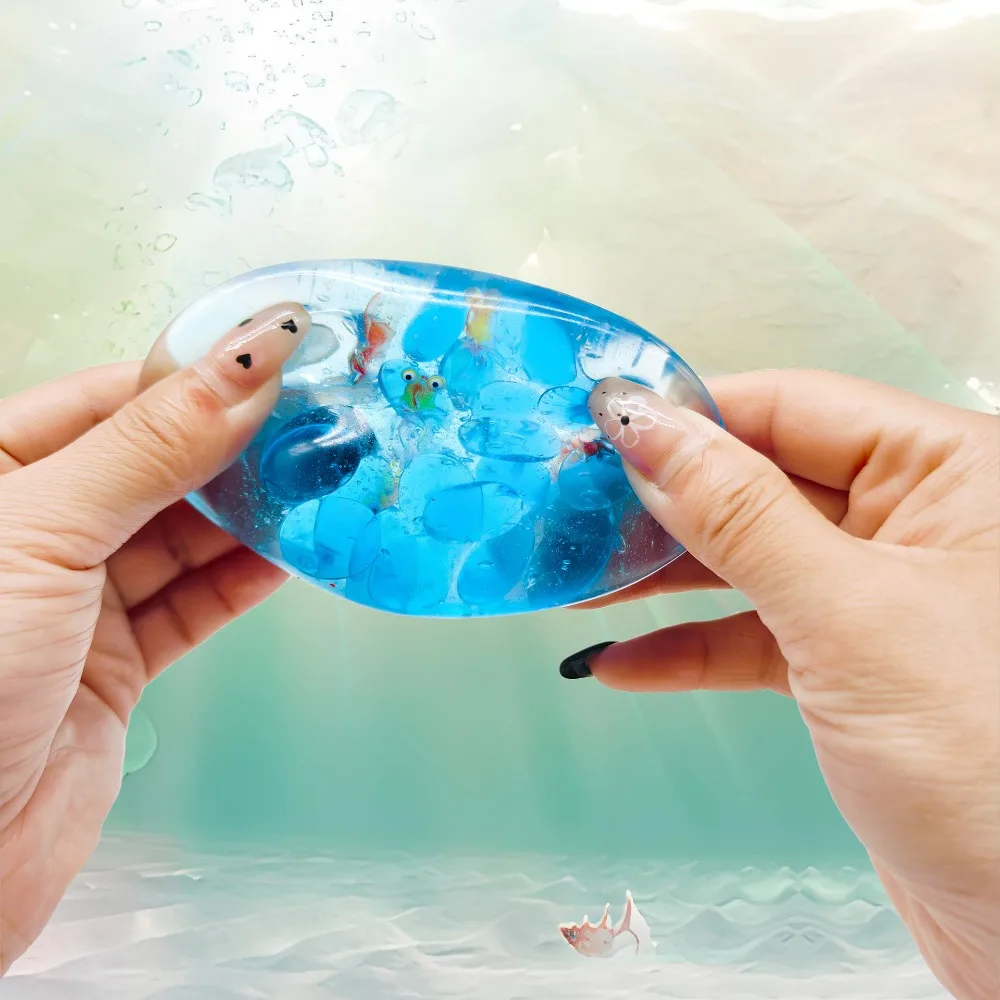 Bola Stres Taba Squishy Blue Ocean Goldfish, Mainan Sensorik Fidget Slow Rise Squishy untuk Anak-anak dan Dewasa, Hadiah untuk Merileksasi