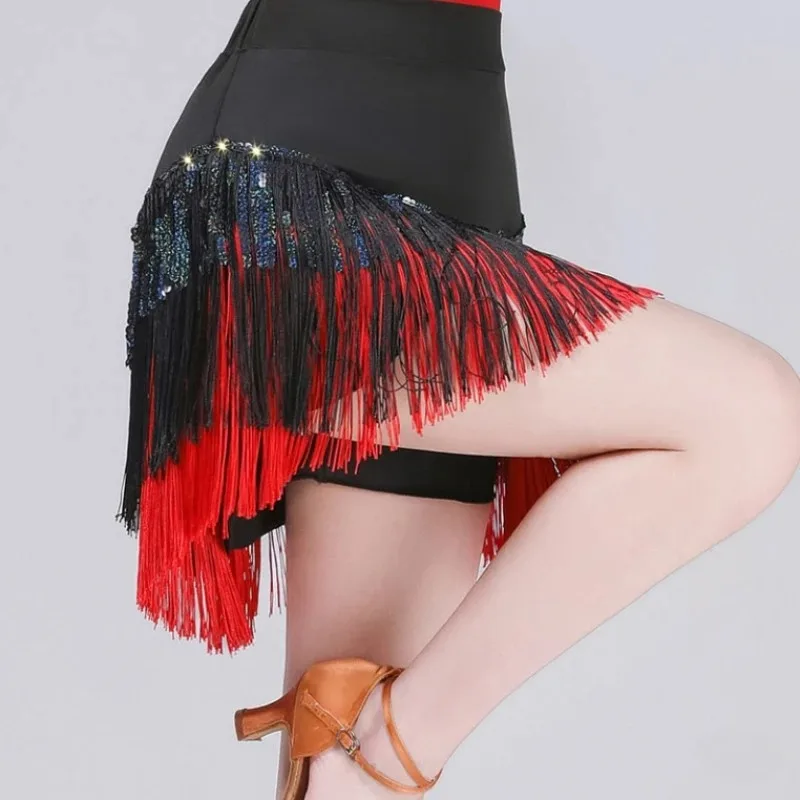 Latin Dance Kleidung Neue Erwachsene Frauen Quaste Kurzen Rock Drei-Schritt Schritt Tanz Kleidung Pailletten Leistung