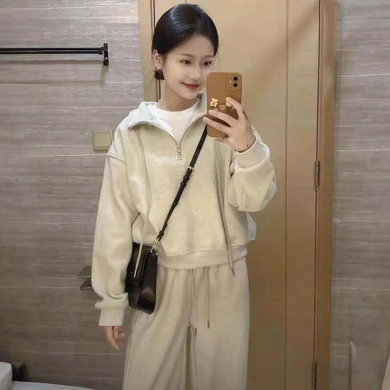 

Fashion Sports Women's Set Autumn and Winter New Korean Version Age Reducing Top Wide Leg Pants Two-piece Set