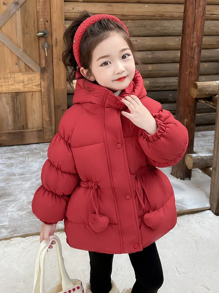 

Новая зимняя утепленная куртка Princ Snow White с флисовой подкладкой для девочек, с капюшоном, красная, для Нового года, для посещений, хлопковая куртка для малышек